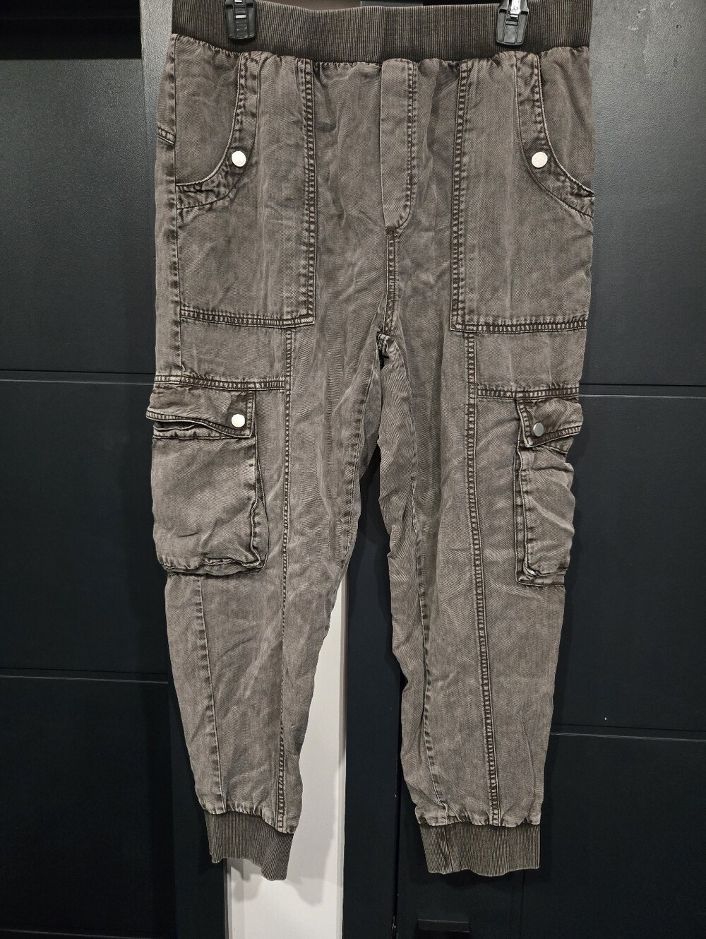 Anthropologie Pull On Cargo Jogger Pants Strechy Medium Brown Wash